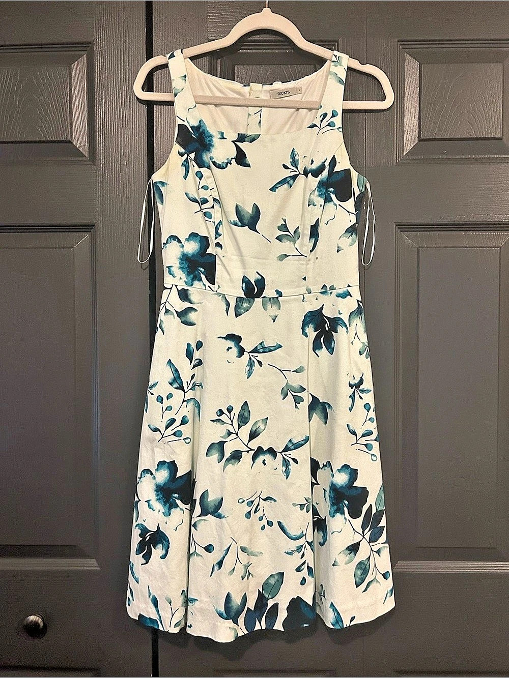 Ricki's Floral Midi Dress in White & Blue
